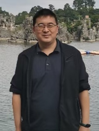 卢新民.jpg